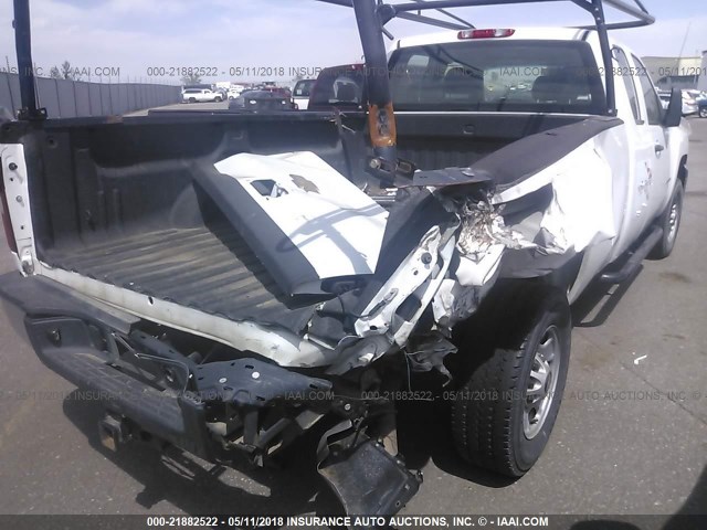 1GC2KVCG9CZ351028 - 2012 CHEVROLET SILVERADO K2500 HEAVY DUTY WHITE photo 6