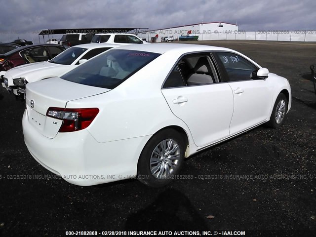 4T4BF1FK0ER421370 - 2014 TOYOTA CAMRY L/SE/LE/XLE 白色 照片 4