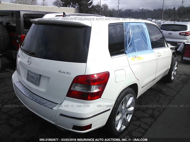 WDCGG8HB6AF258319 - 2010 MERCEDES-BENZ GLK 350 4MATIC WHITE photo 4