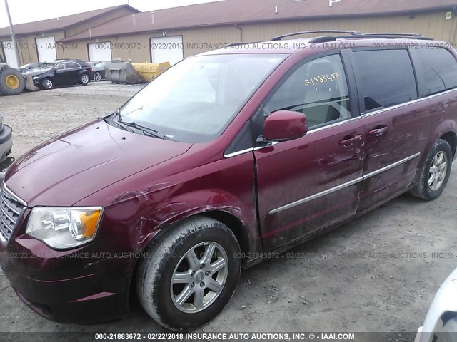 2A4RR8D14AR442134 - 2010 CHRYSLER TOWN & COUNTRY TOURING PLUS RED photo 6