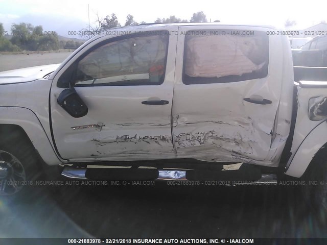 5TFJU4GN1DX047830 - 2013 TOYOTA TACOMA DOUBLE CAB PRERUNNER WHITE photo 6