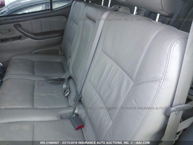 5TDZT38A22S062643 - 2002 TOYOTA SEQUOIA LIMITED SILVER photo 8