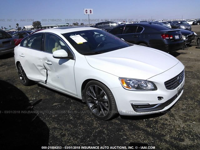 YV140MFK7F2359645 - 2015 VOLVO S60 PREMIER WHITE photo 1