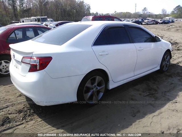 4T1BK1FKXCU519499 - 2012 TOYOTA CAMRY SE/XLE WHITE photo 4