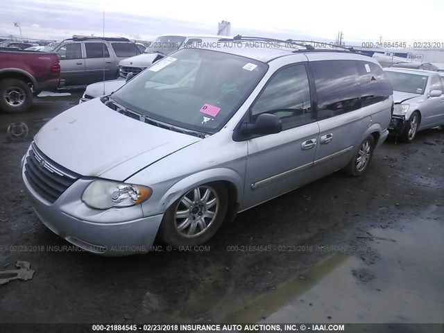 2C4GP54L35R246985 - 2005 CHRYSLER TOWN & COUNTRY TOURING SILVER photo 2