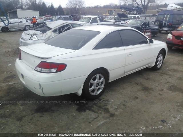 2T1CF22P31C441260 - 2001 TOYOTA CAMRY SOLARA SE/SLE WHITE photo 4