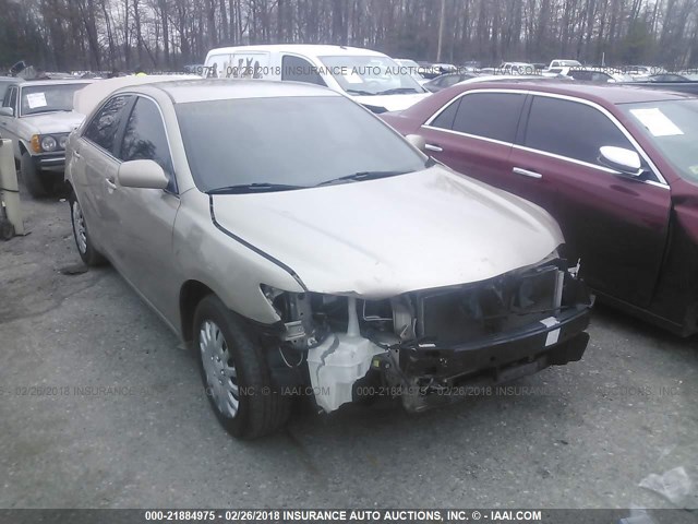 4T1BE46KX7U189751 - 2007 TOYOTA CAMRY NEW GENERAT CE/LE/XLE/SE GOLD photo 1