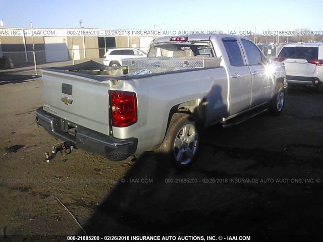 1GCRCPEC8FZ309827 - 2015 CHEVROLET SILVERADO C1500 SILVER photo 4