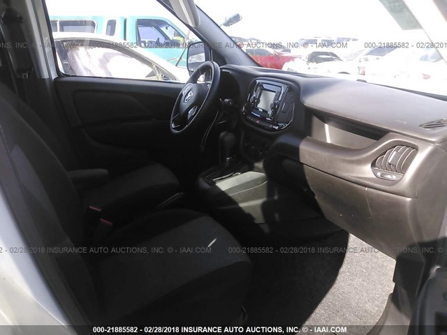 ZFBERFAT5F6A34874 - 2015 RAM PROMASTER CITY  白色 照片 5