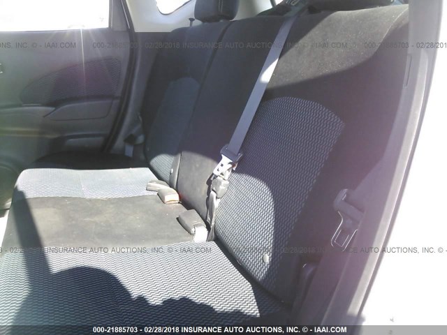 3N1CE2CP0GL365975 - 2016 NISSAN VERSA NOTE S/S PLUS/SV/SL/SR WHITE photo 8