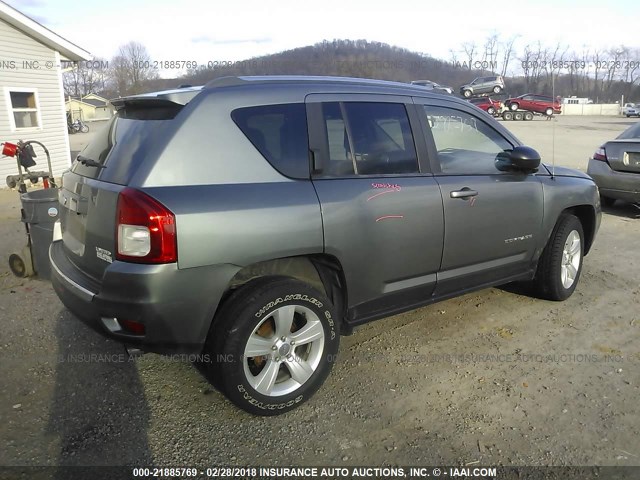 1C4NJDCB6DD236626 - 2013 JEEP COMPASS LIMITED GRAY photo 4