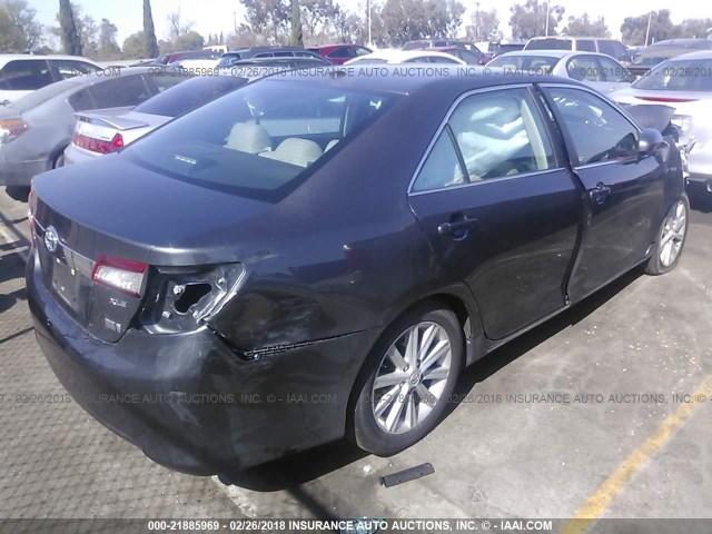 4T1BD1FK2CU015040 - 2012 TOYOTA CAMRY HYBRID/LE/XLE 灰色 照片 4