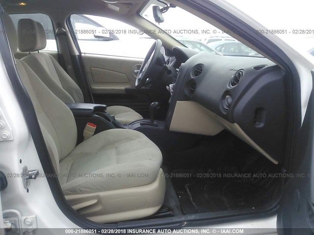 2G2WP552X71141903 - 2007 PONTIAC GRAND PRIX WHITE photo 5