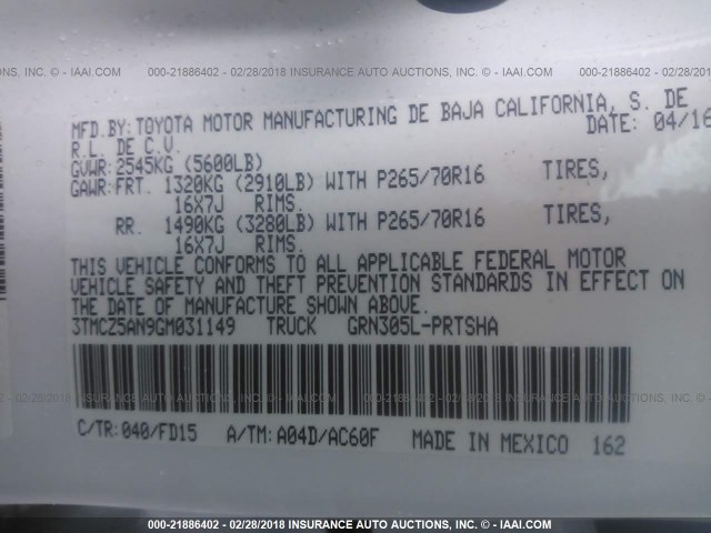 3TMCZ5AN9GM031149 - 2016 TOYOTA TACOMA DBL CAB/SR/SR5/TRD SPT/OR WHITE photo 9