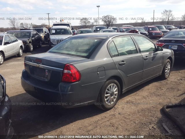 1G1ZS58FX8F106237 - 2008 CHEVROLET MALIBU LS GRAY photo 4