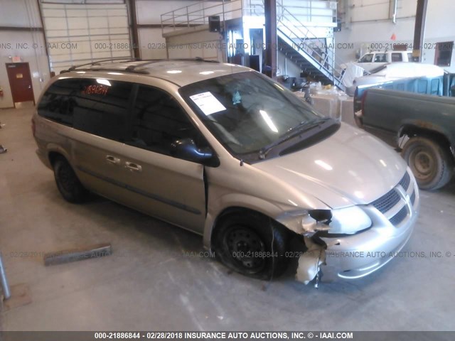 2B4GP44302R742653 - 2002 DODGE GRAND CARAVAN SPORT Champagne photo 1