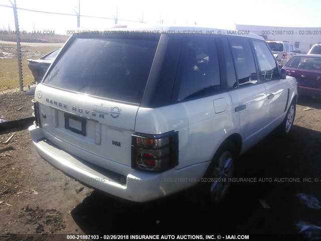 SALME11474A176451 - 2004 LAND ROVER RANGE ROVER HSE WHITE photo 4