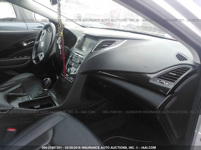 KMHFG4JG5FA469365 - 2015 HYUNDAI AZERA SILVER photo 5