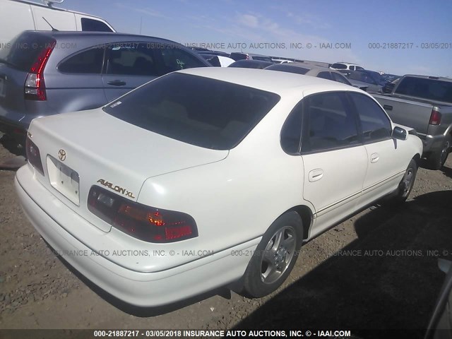 4T1BF18B6XU290956 - 1999 TOYOTA AVALON XL/XLS WHITE photo 4