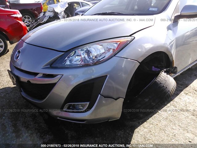 JM1BL1K69B1472461 - 2011 MAZDA 3 S SILVER photo 6