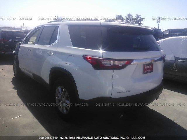 1GNERGKW5JJ152168 - 2018 CHEVROLET TRAVERSE LT WHITE photo 3