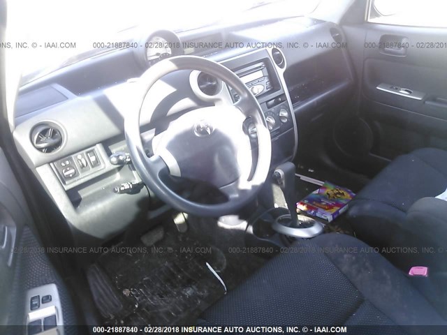 JTLKT324650219171 - 2005 TOYOTA SCION XB BLACK photo 5
