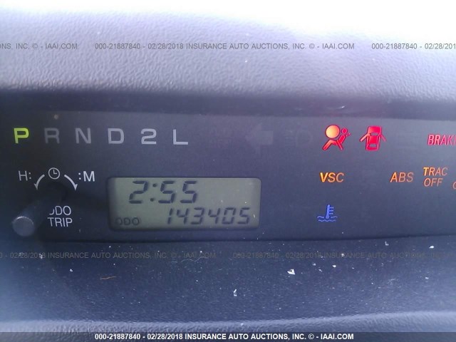 JTLKT324650219171 - 2005 TOYOTA SCION XB BLACK photo 7