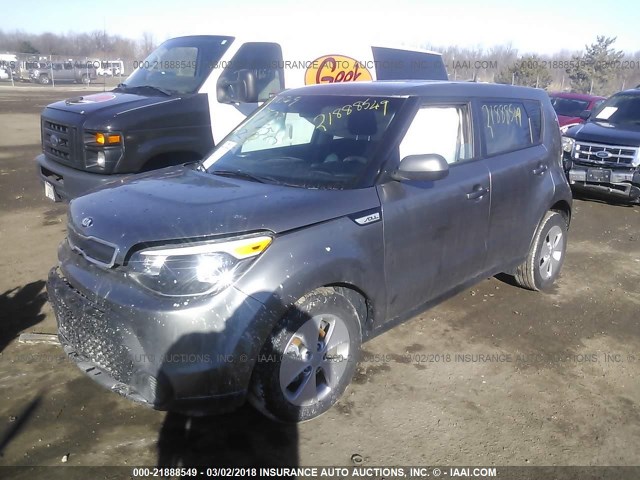 KNDJN2A25G7319154 - 2016 KIA SOUL GRAY photo 2