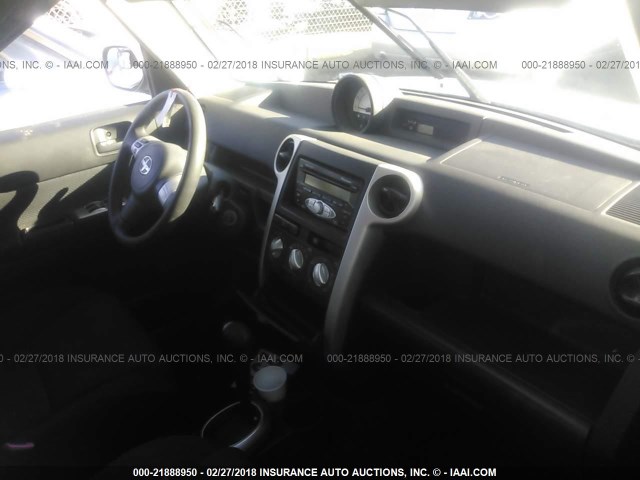 JTLKT324964093155 - 2006 TOYOTA SCION XB ნაცრისფერი ფოტო 5