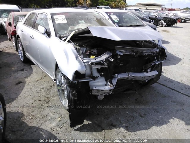 2C3CCACG8CH265675 - 2012 CHRYSLER 300 LIMITED SILVER photo 1