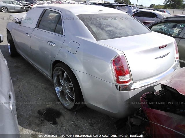 2C3CCACG8CH265675 - 2012 CHRYSLER 300 LIMITED SILVER photo 3