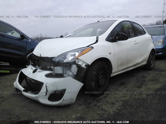 JM1DE1KY8E0185059 - 2014 MAZDA MAZDA2 SPORT WHITE photo 2