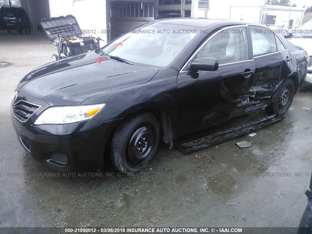 4T4BF3EK1BR202944 - 2011 TOYOTA CAMRY SE/LE/XLE BLACK photo 2