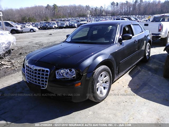 2C3KA43R56H508500 - 2006 CHRYSLER 300 BLACK photo 2