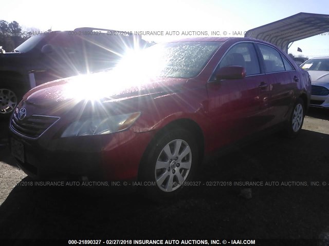 4T1BK46K18U067385 - 2008 TOYOTA CAMRY LE/XLE/SE RED photo 2