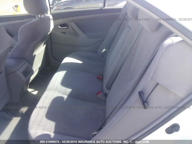 4T4BF3EK8BR214217 - 2011 TOYOTA CAMRY SE/LE/XLE 白色 照片 8