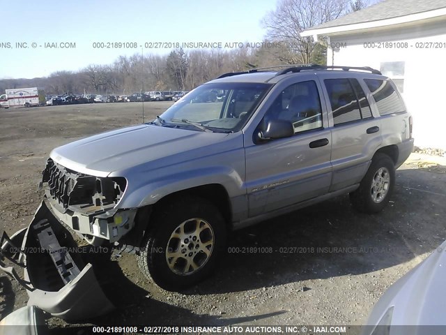 1J4GW48S5YC409061 - 2000 JEEP GRAND CHEROKEE LAREDO SILVER photo 2