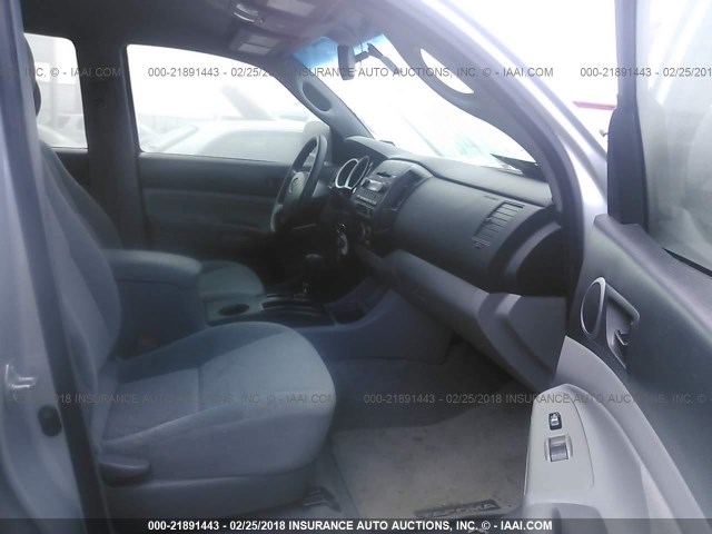 5TEJU62N26Z299326 - 2006 TOYOTA TACOMA DOUBLE CAB PRERUNNER SILVER photo 5