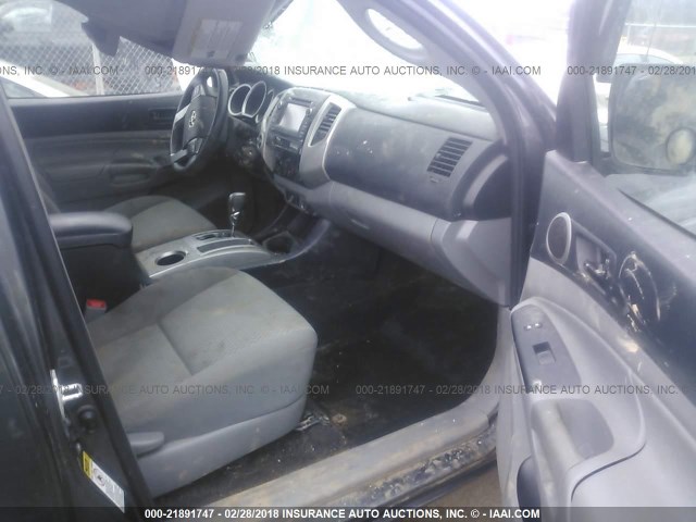 5TFUX4EN6DX020002 - 2013 TOYOTA TACOMA ACCESS CAB Grau Foto 5