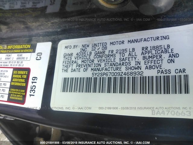 5Y2SP67009Z468932 - 2009 PONTIAC VIBE BLUE photo 9