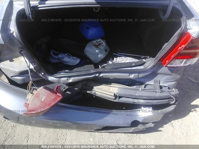 KL1TD56636B677865 - 2006 CHEVROLET AVEO LS SILVER photo 6