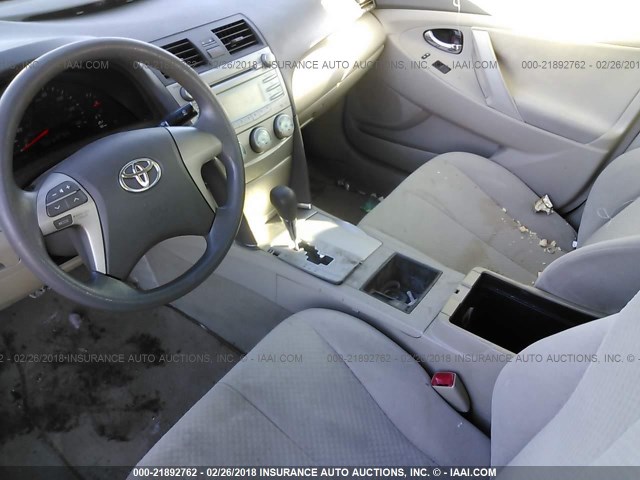 4T4BE46K49R076970 - 2009 TOYOTA CAMRY SE/LE/XLE TAN photo 5