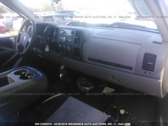 3GTEK13C09G256451 - 2009 GMC SIERRA K1500/K1500 SL GRAY photo 5