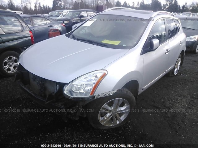 JN8AS5MV8CW713106 - 2012 NISSAN ROGUE S/SV SILVER photo 2