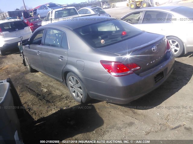 4T1BK36B16U112154 - 2006 TOYOTA AVALON XL/XLS/TOURING/LIMITED GRAY photo 3