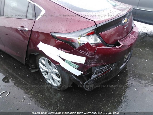 1G1RD6S58HU136297 - 2017 CHEVROLET VOLT PREMIER BURGUNDY photo 6