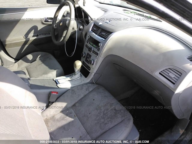 1G1ZA5EU7BF300138 - 2011 CHEVROLET MALIBU LS ნაცრისფერი ფოტო 5