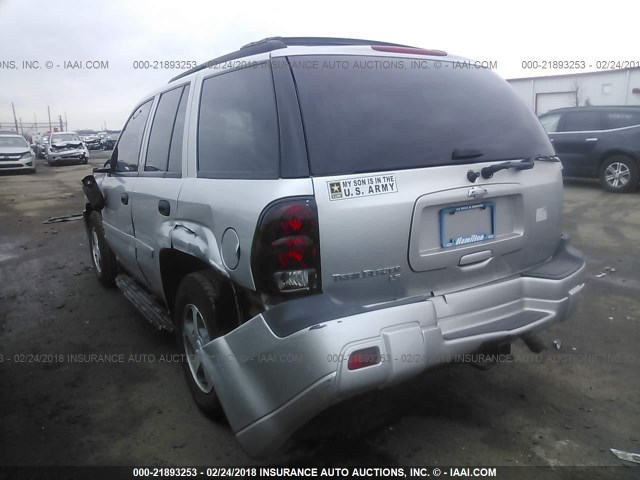 1GNDT13SX62227485 - 2006 CHEVROLET TRAILBLAZER LS/LT SILVER photo 3