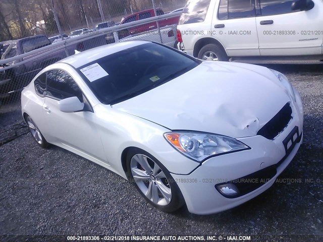 KMHHT6KD9BU046477 - 2011 HYUNDAI GENESIS COUPE 2.0T WHITE photo 1