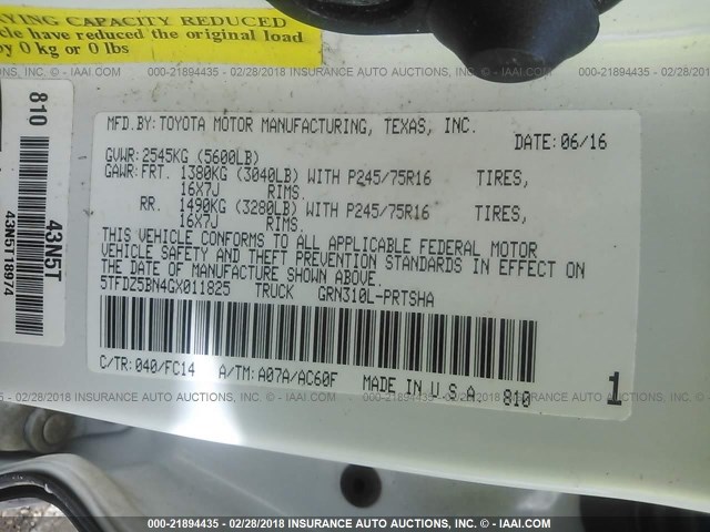 5TFDZ5BN4GX011825 - 2016 TOYOTA TACOMA DBL CAB/SR5/TRD SPORT/OR WHITE photo 9